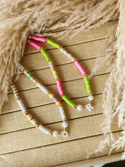 Colorfull nácar initial