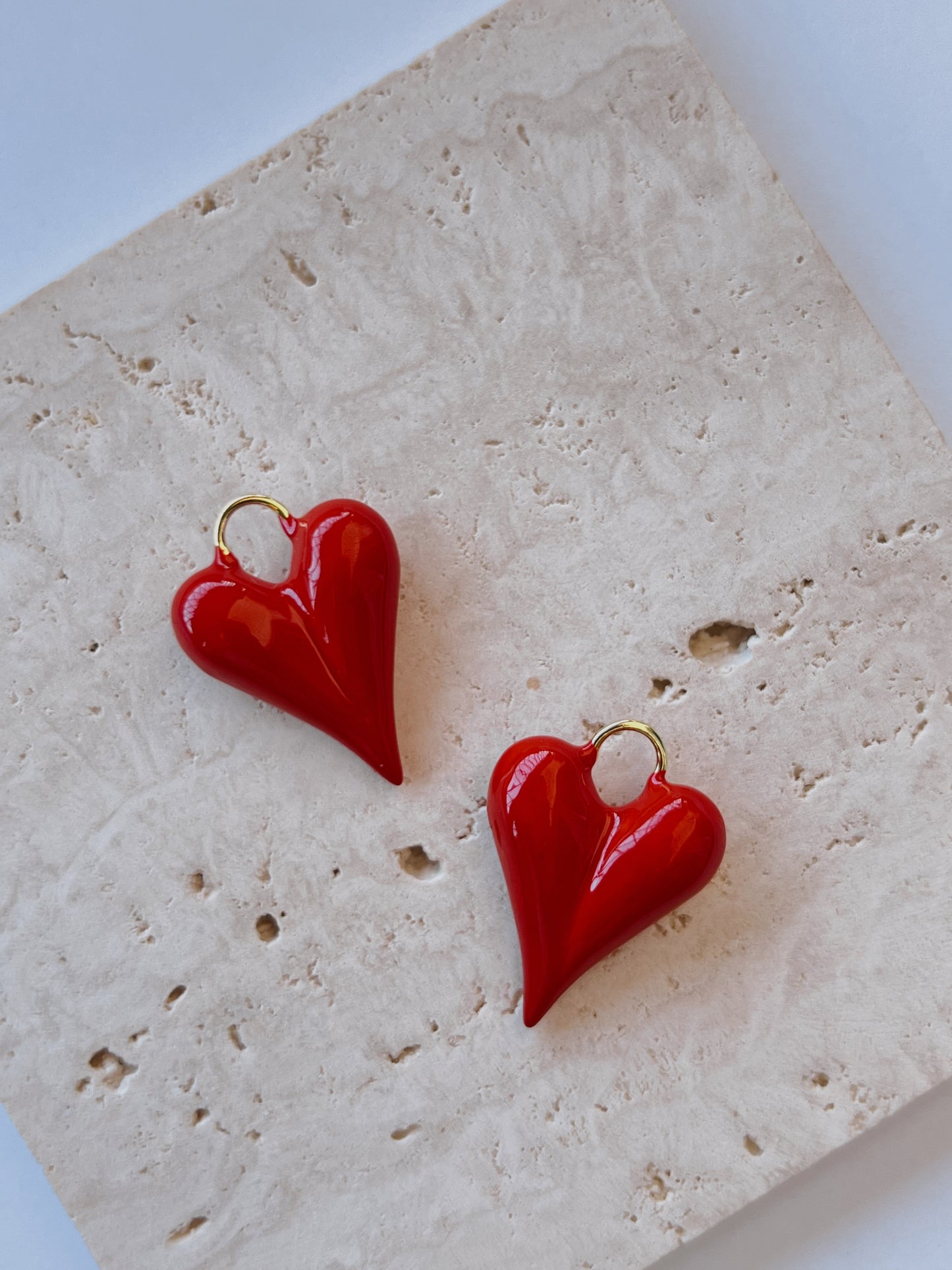 Charm big red heart