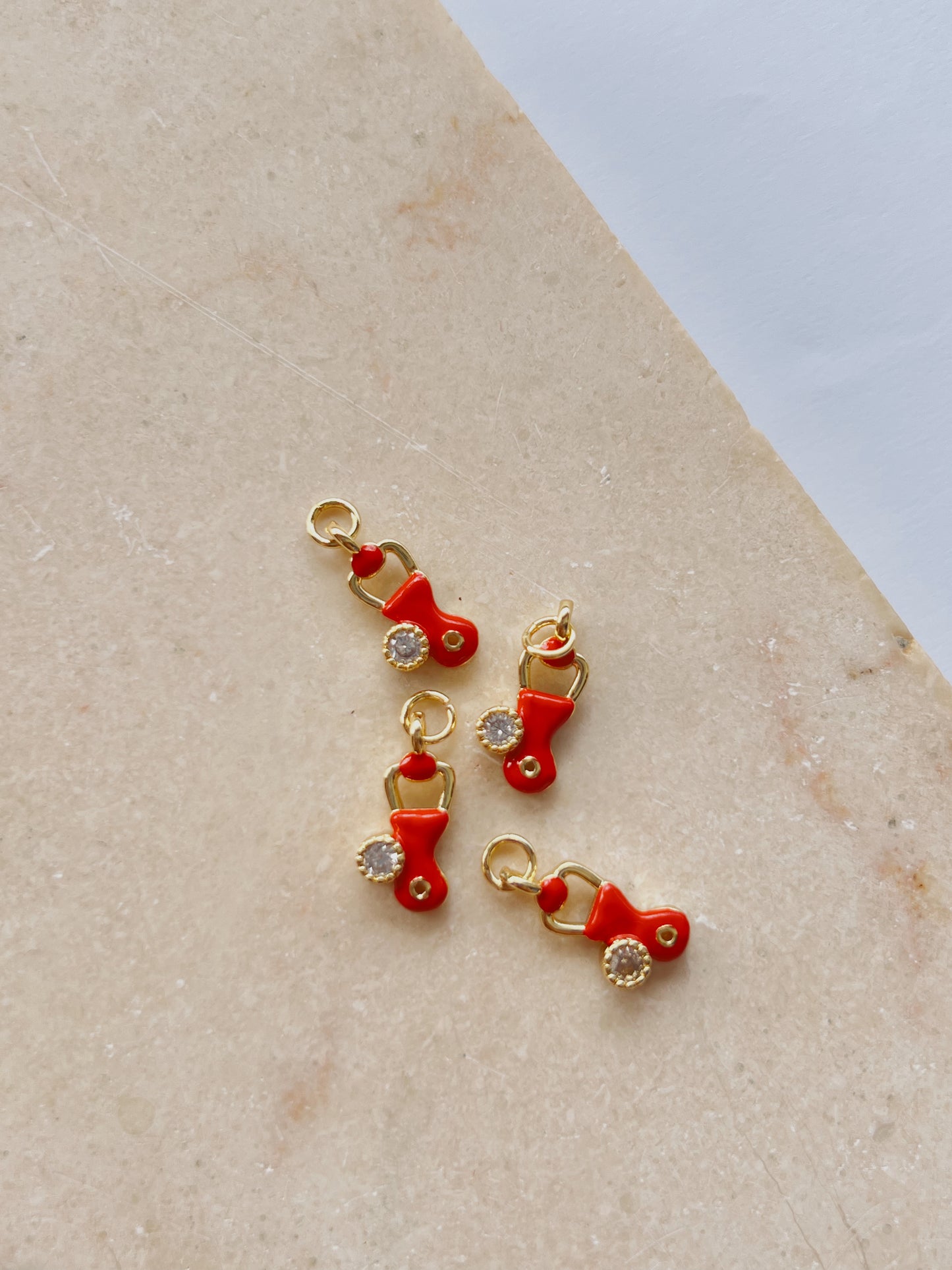 Charm Tiny Doc